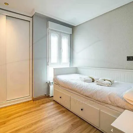 Jauregi Apartment Oviedo